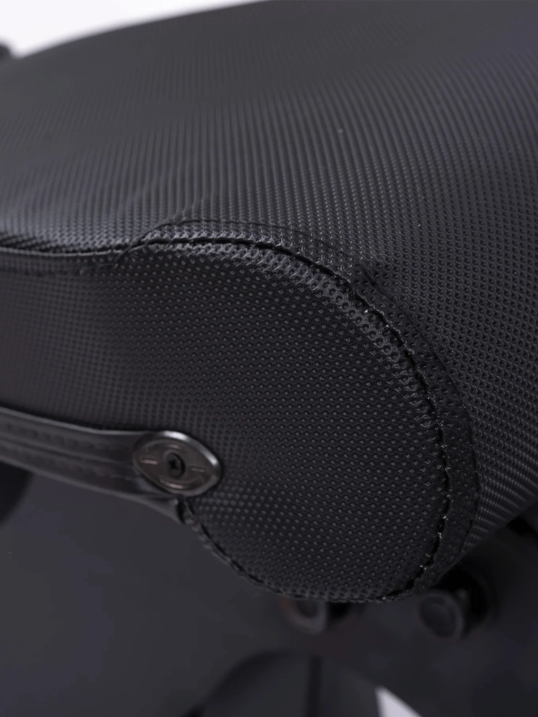 B6 | Decline Hantelbank | Leder | Mesh - Image 27